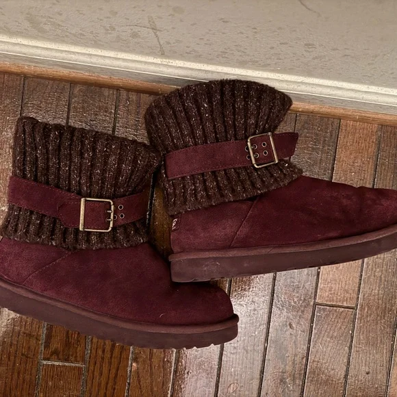 UGG Purple Suede Boots with Knit Cuffs Size 10 - Picture 5 of 5